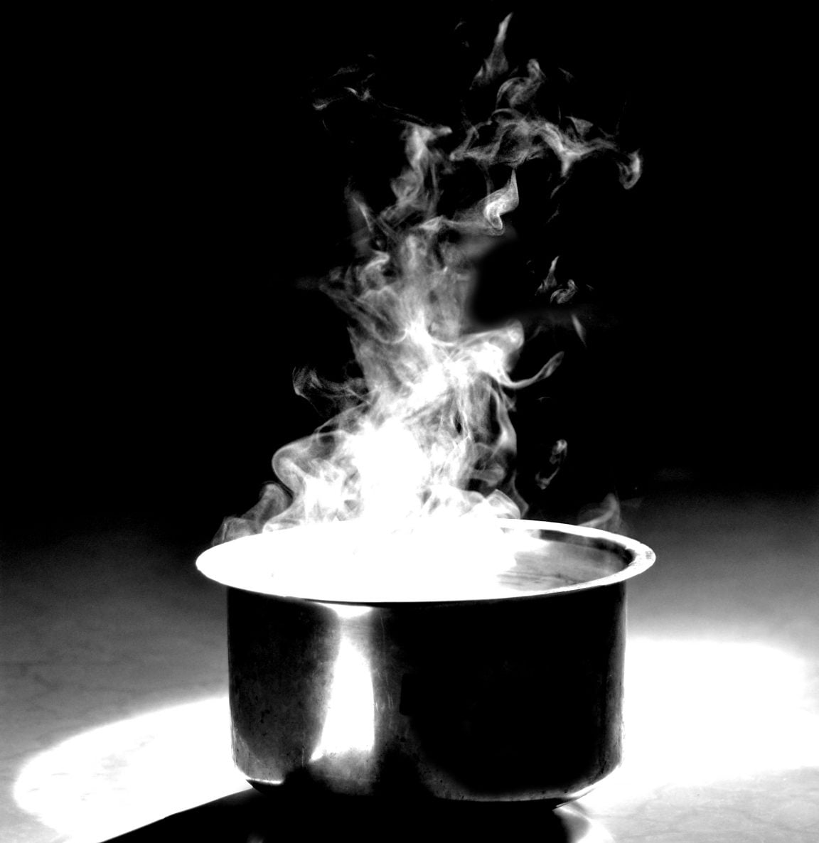 12 Home Remedies For A Speedy Recovery From Dry Cough! Liv Healthy Life