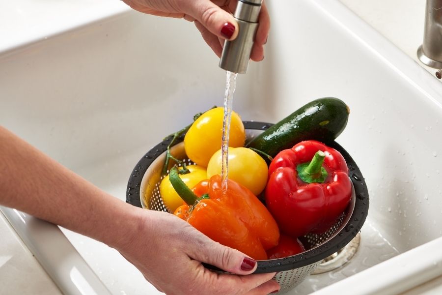 Rinse Fruits And Vegetables Properly