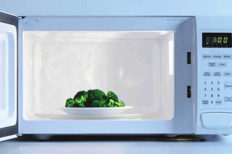 4 Myths And Facts About Microwave Ovens Liv Healthy Life