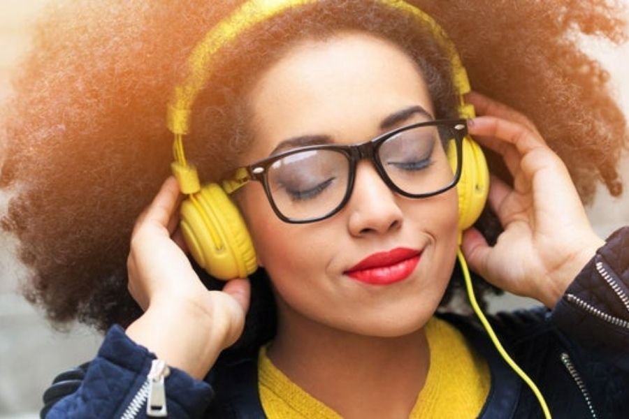 Binaural Beat Therapy Helps Relieve Anxiety